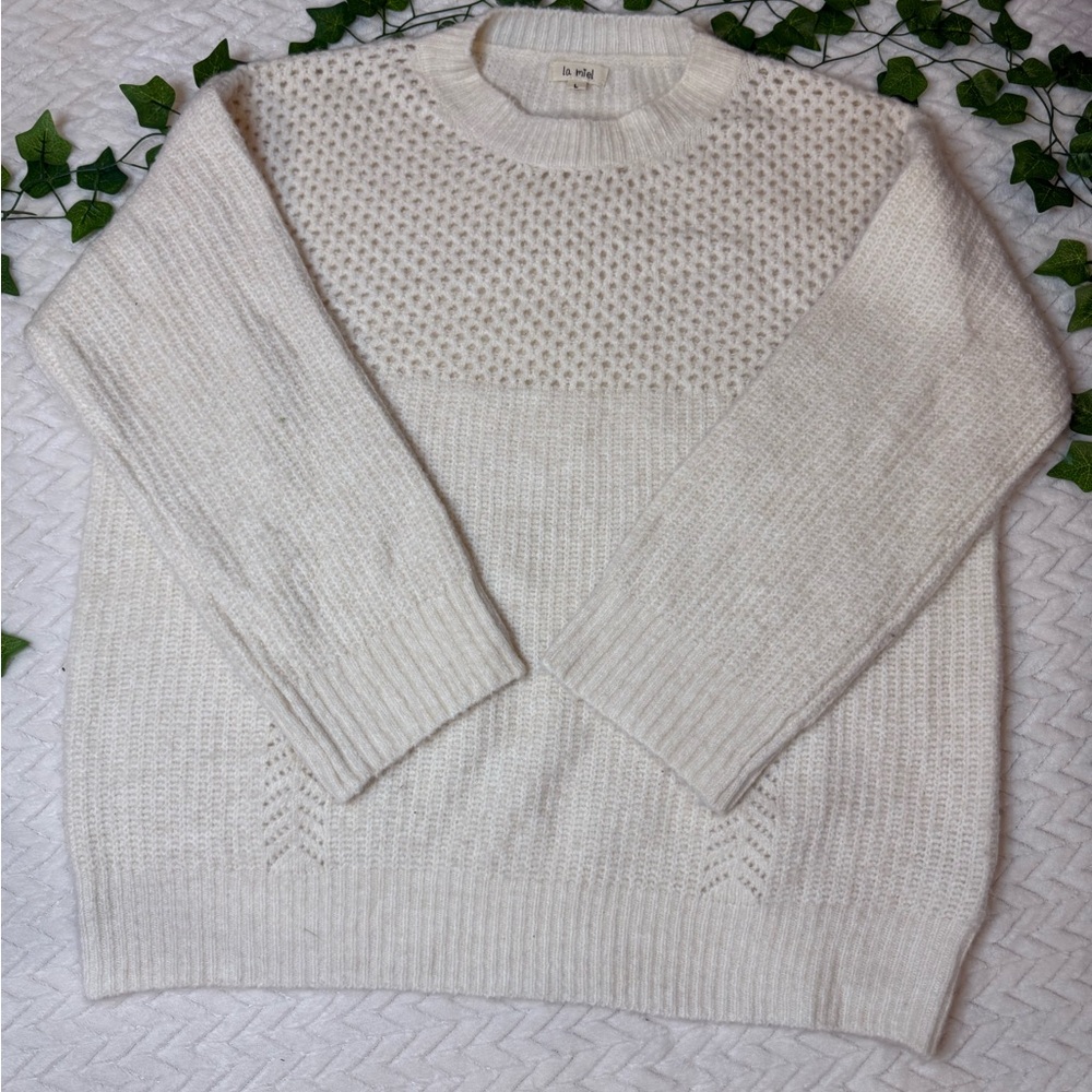 LA MIEL Ivory Knit Pullover